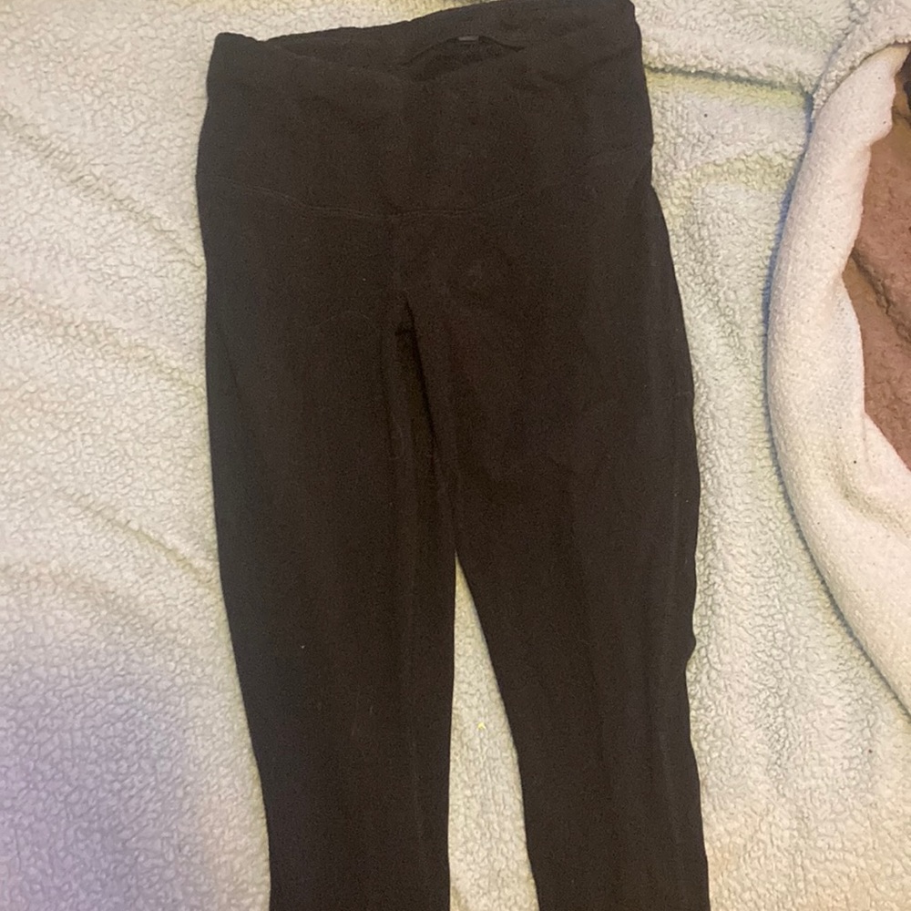 Black leggings
